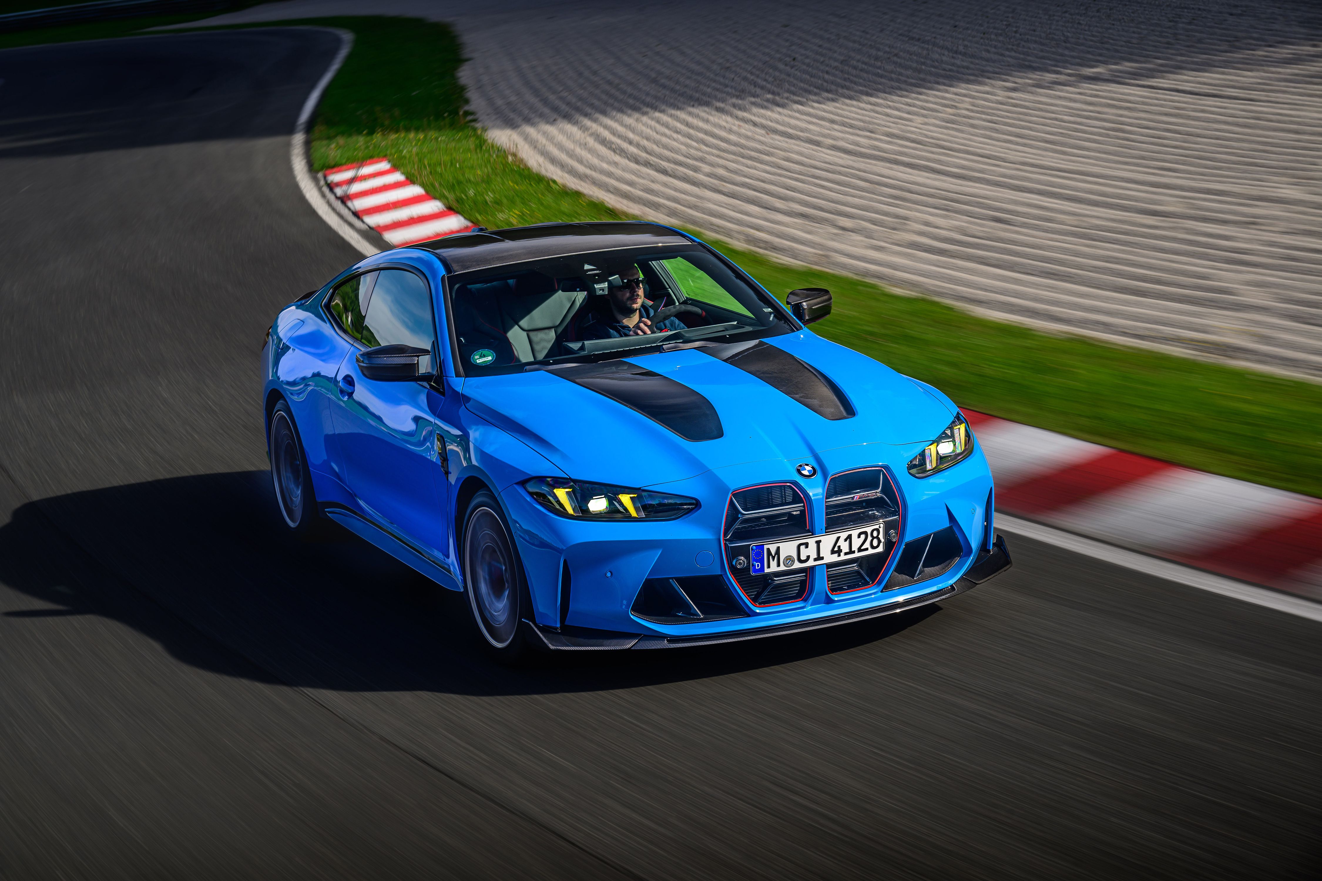BMW M4 CSL 2025